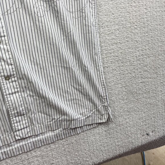 Y2K Avirex  Button Up Shirt Mens XL Short Sleeve Striped White Grunge Graphic** - Picture 5 of 15